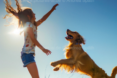 www.pictures-ai.de_Andrea-Spaeth_Kind_Hund_spielen_011_WZ