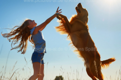 www.pictures-ai.de_Andrea-Spaeth_Kind_Hund_spielen_016_WZ